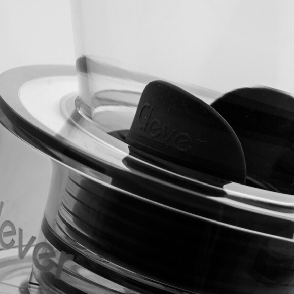 CLEVER Dripper Pour Over Coffee Maker Glass Style Hot & Cold Brew #4 18 Ounce - Picture 10 of 10